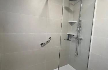 a18' de Barcelona y 10' de circuito de Cataluña - Foto 11