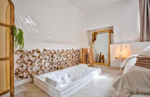 Le Saint-Sauveur - Balneotherapy Bathtub - Hypercentre - Foto 27