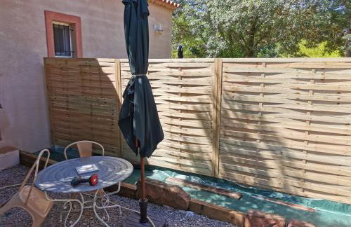 Studio de charme en Provence, piscine et jacuzzi partagés - Foto 16