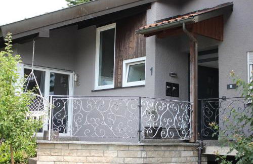 Ferienhaus mit eigenem Garten und Terrasse - Foto 26