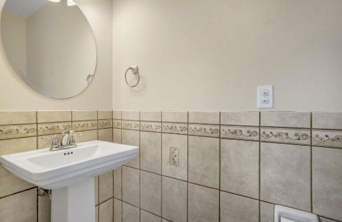 Beach Haven - Modern Home; Close to town! - Foto 17