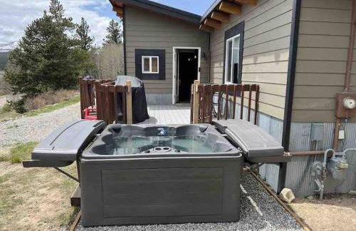 Abandoned Rail Cabin -19 miles to Breckenridge! Hot Tub! - Foto 42