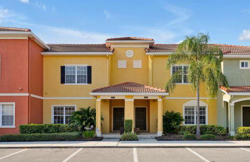 Trendy Retreat - Great Location - Fully Loaded - Foto 69