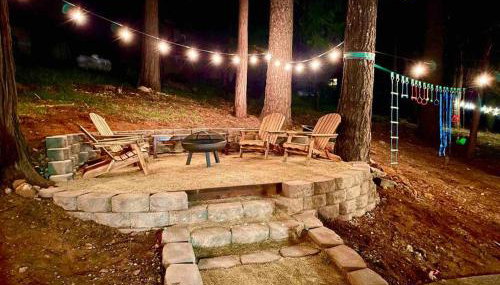 FirePit~Horseshoes~King Bed~Near Lake, Wine, Farms - Foto 1