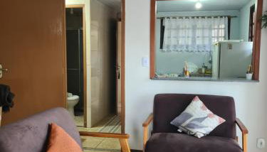 Hospedagem Doce Lar Casa Violeta - Foto 3