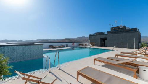 XPCE URBAN 14 MALAGA SKYLINE - Parking Free - Photo 2, sunbed