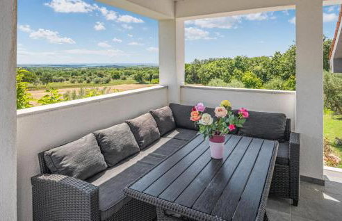 Three-Bedroom Apartment In Porec - Foto 6