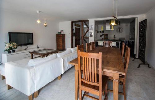 Duplex with terrace in Alfama, Central Lisbon - Photo 27