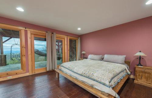 Blue Ridge Bliss Gorgeous home with hot tub & stunning views - Foto 16