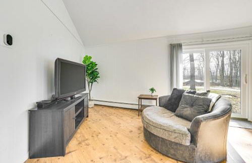 Close to 3 Ski Areas Michigan Family Retreat! - Photo 5