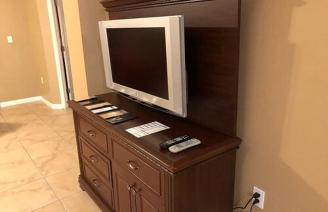 2BR Condo Resort - Photo 9