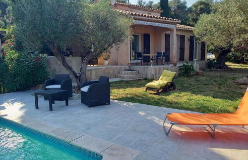 Provencal villa with pool, 1500m2 grounds - Foto 29