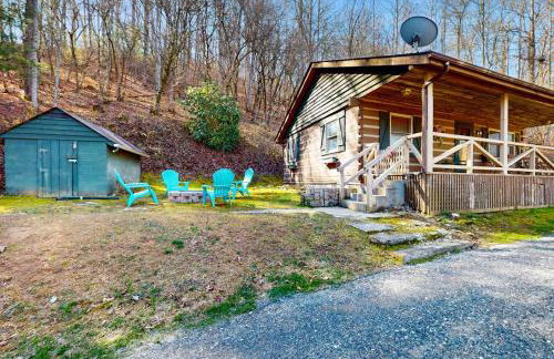 2 Bed 2 Bath Vacation home in Whittier II - Photo 1