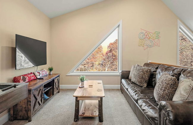 Stephen Way by Avantstay Hot Tub + Game Room Albrightsville - Foto 15