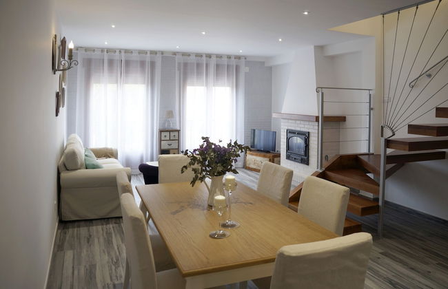 Casas de Valois - Photo 33