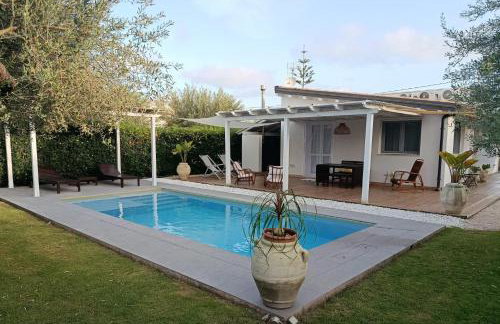 VILLA FEDERICA CON PISCINA/WITH POOL - Foto 1