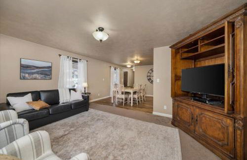 Theatrical Escape South Hill Home near Downtown - Foto 12