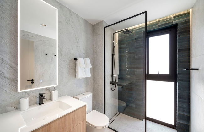 Allure 205 3 Bedroom Apts - Photo 9