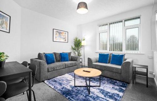 Two Bedroom Apartment - On Street Parking Available - Netflix - Wifi - Top Rated - 311M - Photo 2