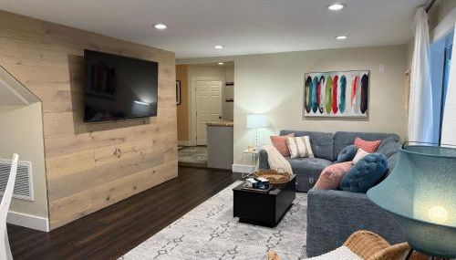 Private getaway in Studio City Hills universal - Photo 2