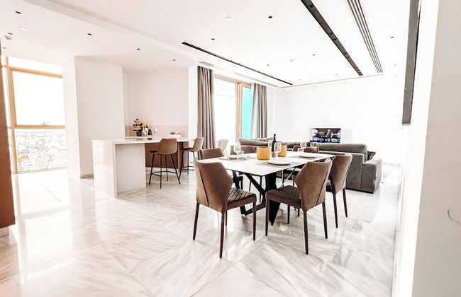 WealthyStays Skyhigh Central - Photo 15