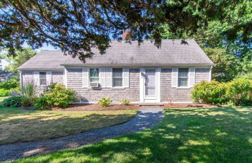 Walk to Water w Stunning Cove Views - Foto 30