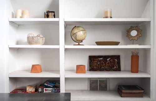 Cozy Downtown Escape Hot tub and Modern Touches - Foto 41