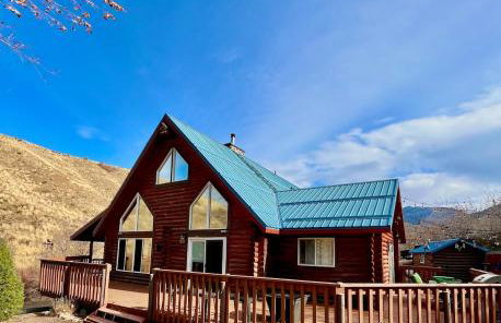 Large Off-Grid Luxury Cabin- creek land & views - Foto 55