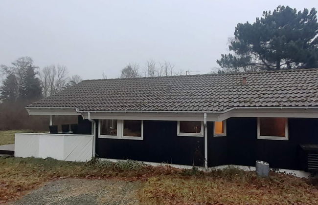 6 Person Holiday Home in Jaegerspris - Foto 1