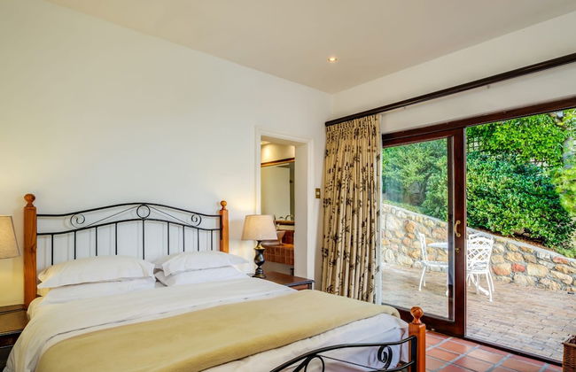 Colonial-style Apartment w Views Pool Area CBT Lodge - Photo 16