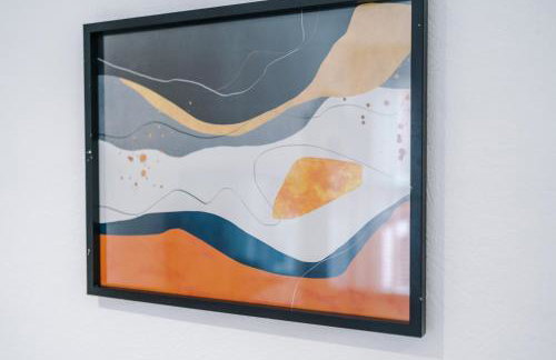 Spacious 5 bedroom house near Leeds City Centre sleeps 12 suits contractors with free parking - Foto 16