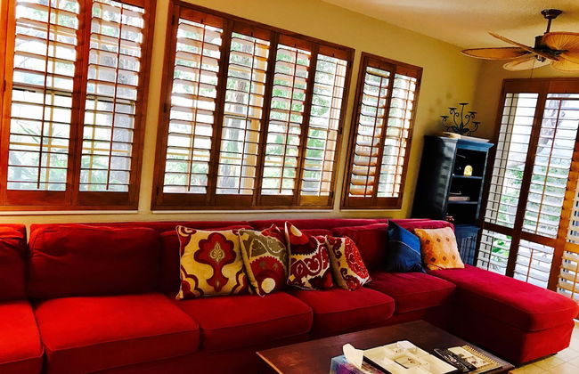 Private-Luxurious Mediterranean Villa - Photo 19