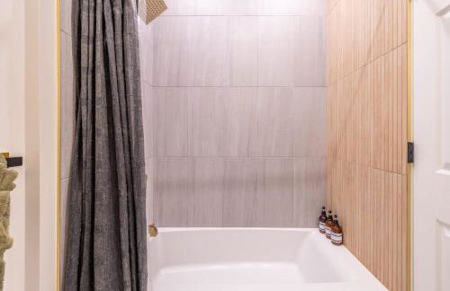 Themed Property on Carson St with Hot Tub - Foto 27