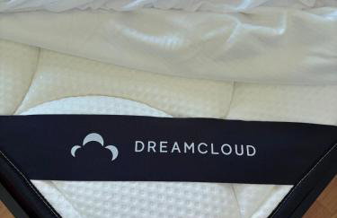 Luxury 3 BedRoom Apartment with Private Entrance plus Free Parking - Foto 21