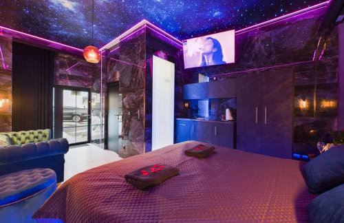 LoveAparts Marki Romantic Stay - Photo 40