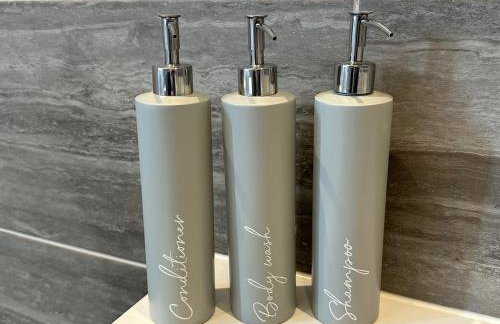 Stylish Home - Sleeps 4 & Free Parking - Foto 15