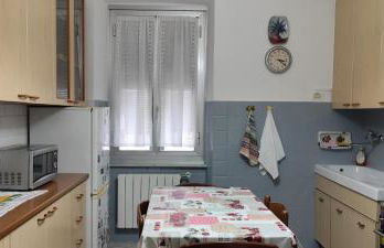 Ikea-metro 5 min Getaway Apartment - Photo 3