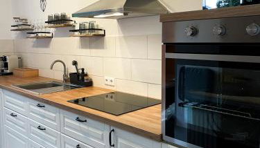 LaLeLou Braunlage, perfekt für Familien, zentral mit Garten 120qm, inkl Wäschepaket und WLAN, Boxspringbett, 6 Personen - Foto 5, stove