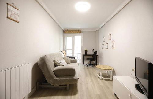 Precioso Piso Céntrico Con Aparcamiento Gratuito - Foto 27