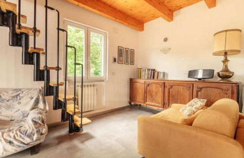 8 beds- surrounded by greenery with parking - Foto 17