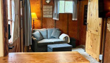 Mt Rainier Little Green Cabin on Big Creek! - Foto 3