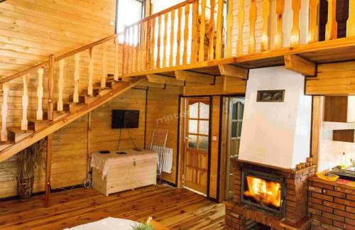 Białowieża Spanie na sianie Puszcza Białowieska - Foto 1