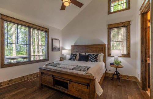 Sip Sip Hooray at Eagles Nest - Foto 16