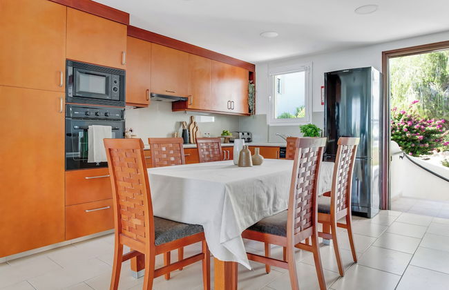 Sanders Seaview Paphos - Photo 35