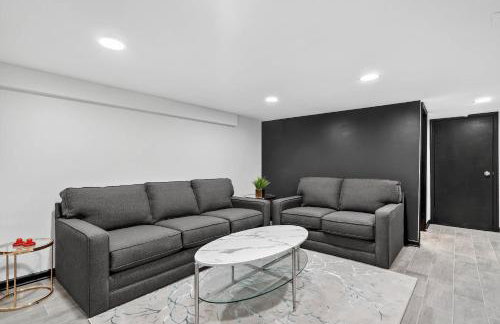 Greenway Getaway-Private Huge outdoor fun, Game,Navy - Foto 22