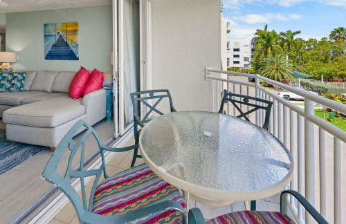 Sunrise Suite 203 - Foto 14