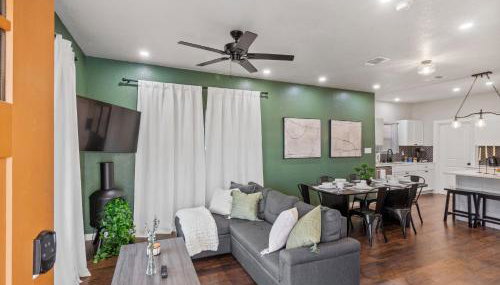 Botanical Oasis near Riverwalk - Sleeps 12 - Foto 5