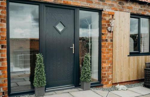 Elegant Barn Retreat with jacuzzi - Foto 27