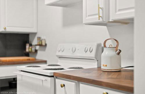 Quiet East Memphis Duplex The Green House - Foto 23