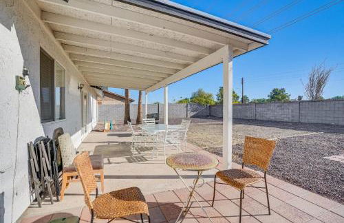 8 Mi to State Farm Stadium Glendale Home with Grill - Foto 23